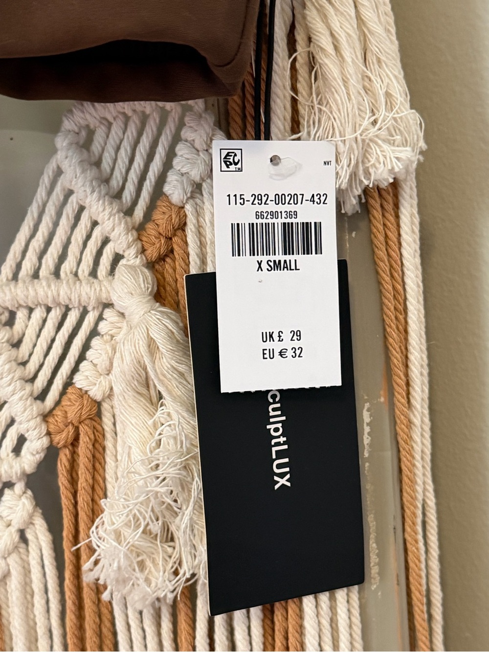 YPB sculptLUX Sports Bra NWT size XS in color “cocoa” - Picture 5 of 6